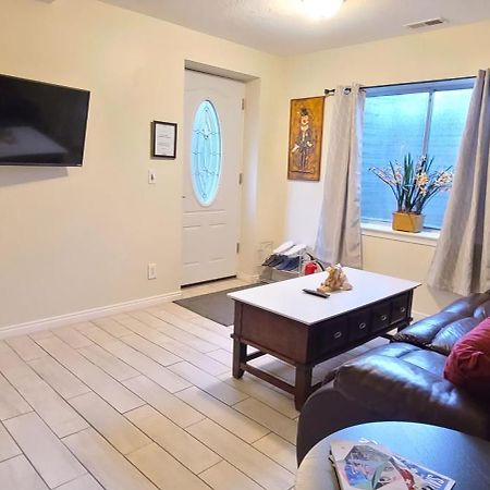 Villa Entire Huge Basement! Fast Wifi! Private Entrance! Salt Lake City Esterno foto